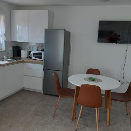Gita Apartmani Cizici Exterior photo