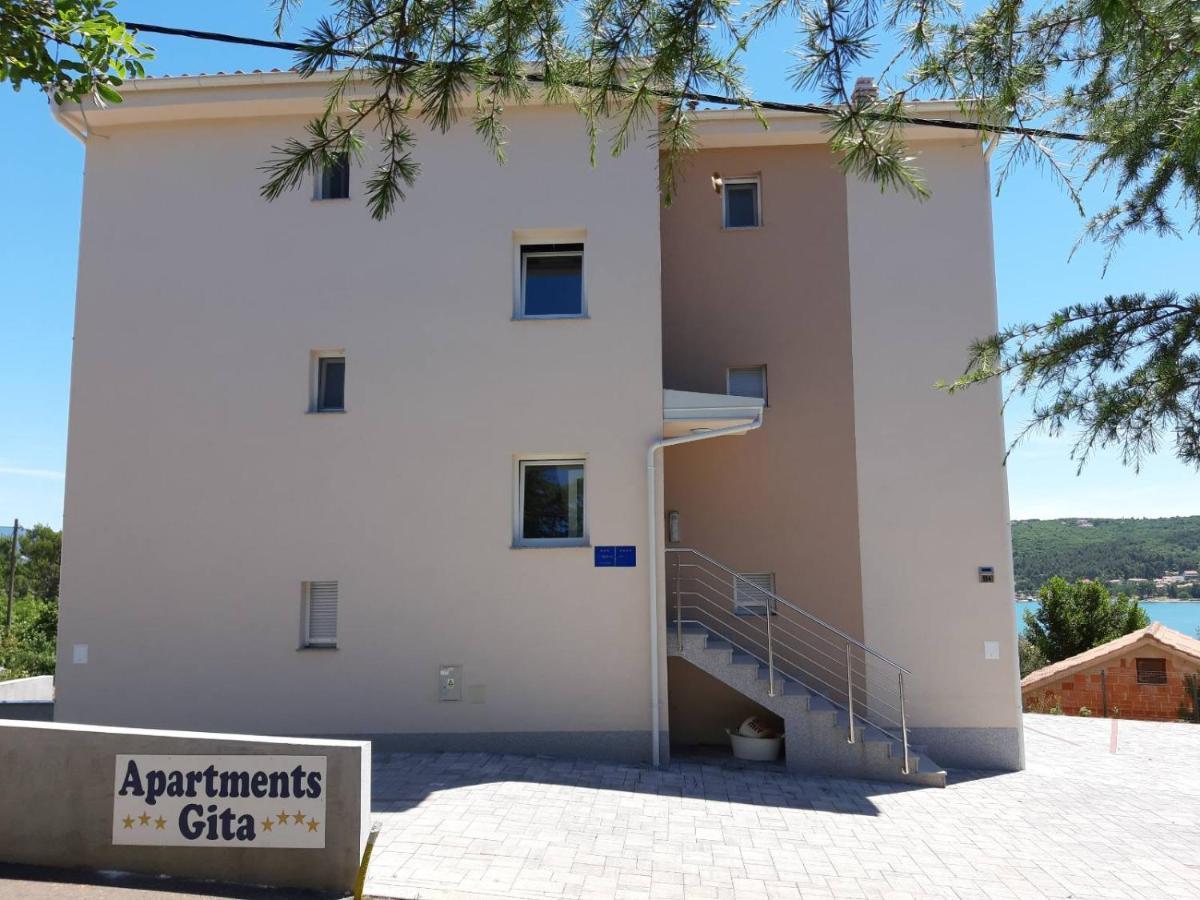 Gita Apartmani Cizici Exterior photo